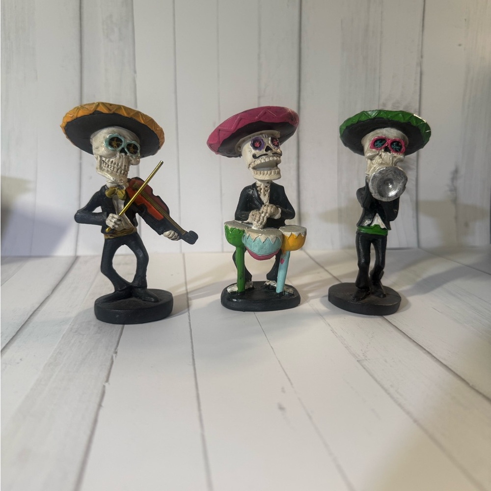 Day of the Dead Skeleton Mariachi Figurines Set